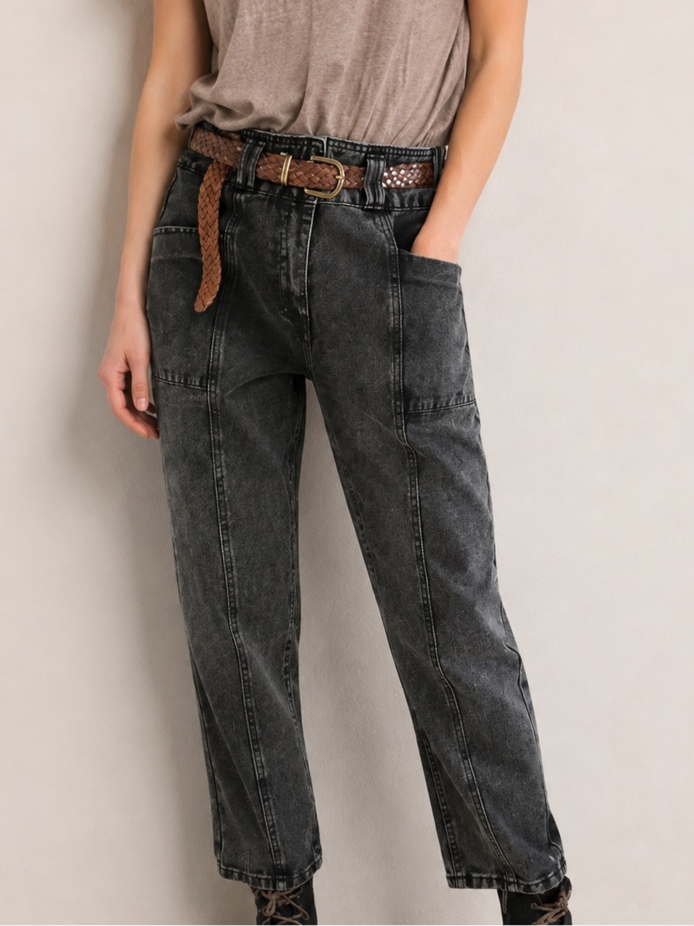Forever 21 High Waist  Black Stone Wash Pants Jeans Size 29